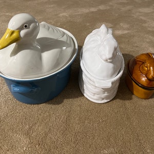 Serving Bowl with Lids Set