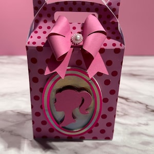 10 Barbie Favor Gift Bag Birthday Party Favor 5.5 x 8 Label Filler