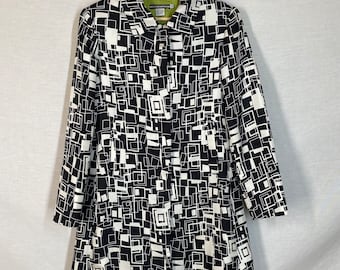 Vintage 100% Silk Black and White Geometric Squares Blazer with Green Lining