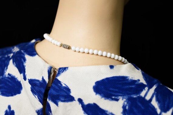 Collier Ras Du Cou Vintage En Nacre Blanche Et Perles Fines - 42.5 Cm - Neuf