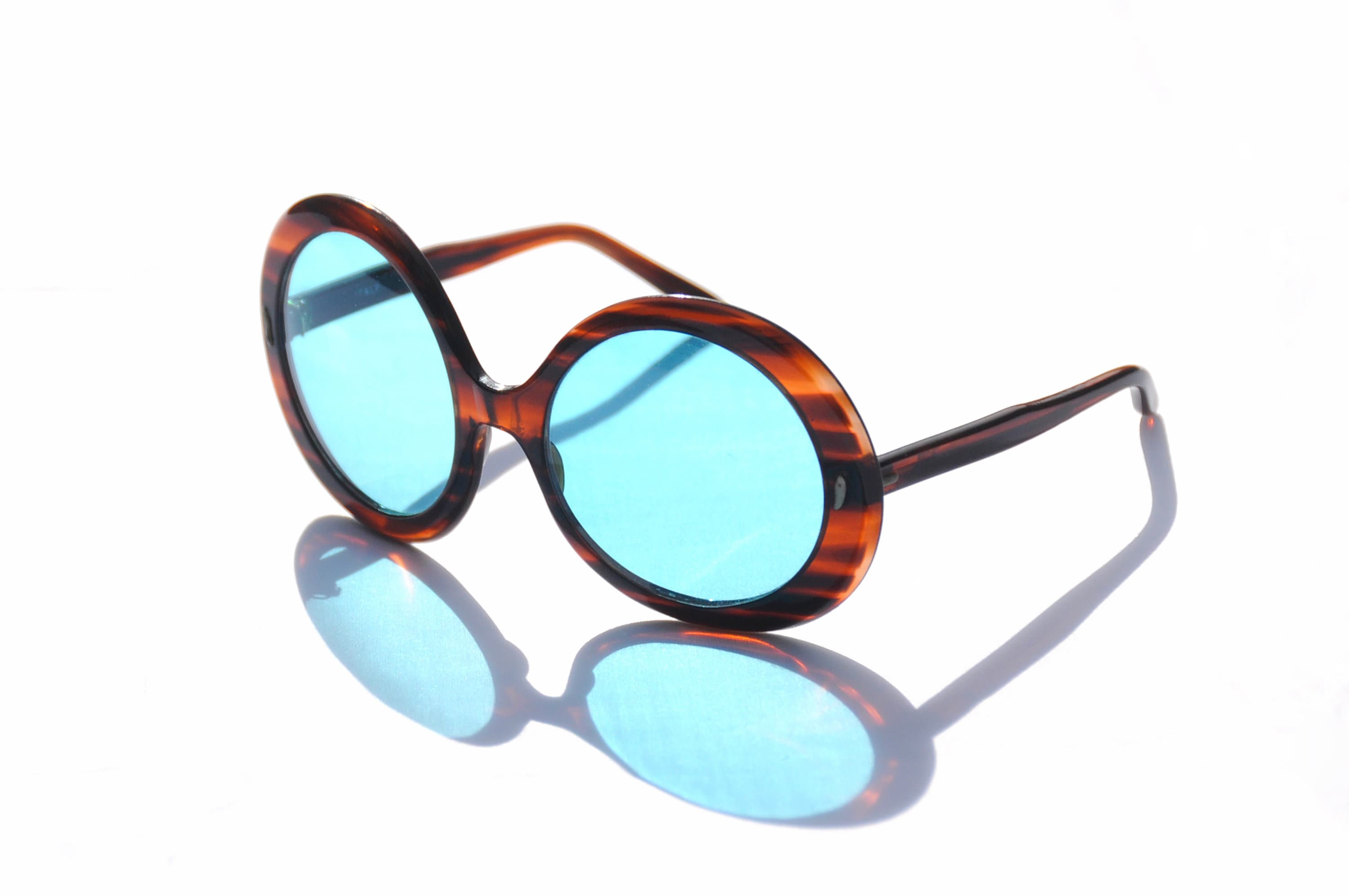 OVERSIZED BLUE Lens TORTOISESHELL Vintage 60s Sunglasses Made in Italy  Metal Frame Round Glasses Tortoise 1960s Groovy Hippie Go-Go