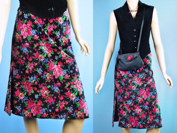 Vintage 70s VELVET ROSES Floral Cottagecore Skirt… - image 1