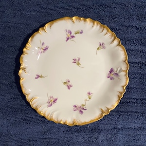 CFH GDM Limoges Plate - Purple Flowers - 9”