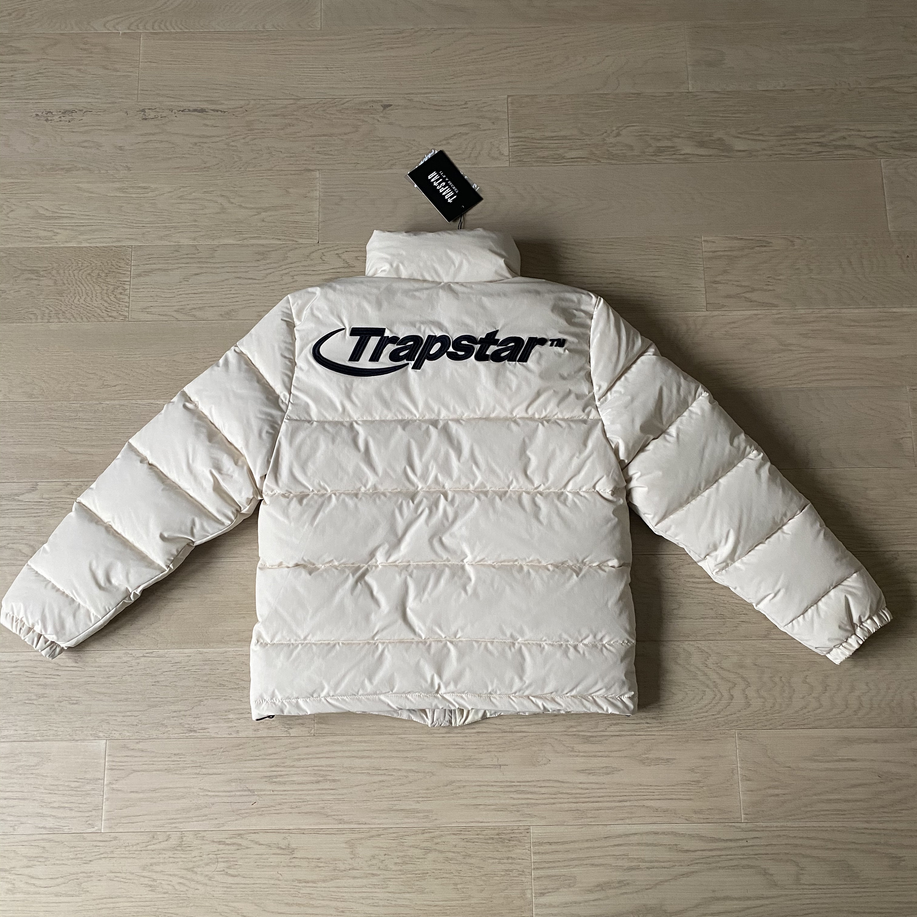 Trapstar cream puffer jacket Clearance
