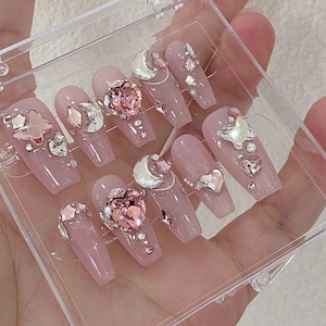 Sakura Girl-Cute Pink Moon Diamond Nails kawai press on nails Sakura Pink 3D Large Heart-shaped Rhinestone Shiny Luxury Nails-Dorisnail