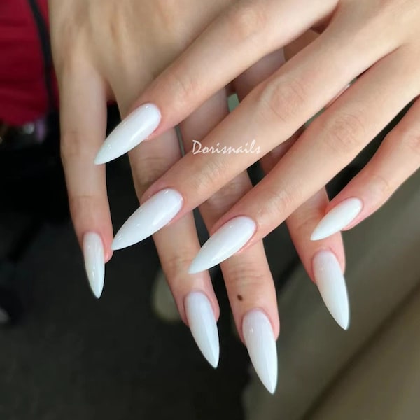 Pure white Minimalist daily trend long pointy handmade fake press on nail gel nails-Doris