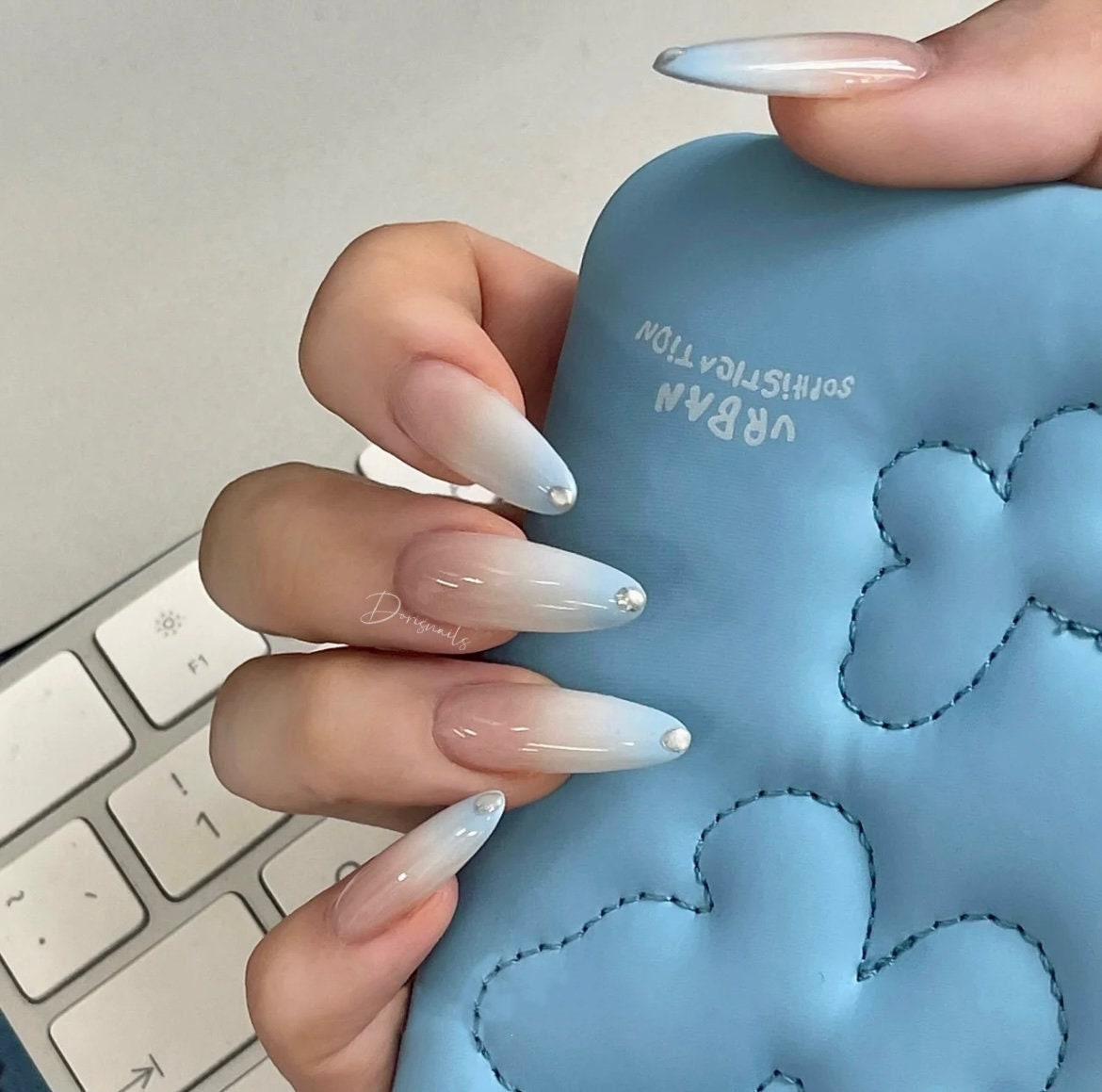 Ombre Blue and White Nails - Etsy Ombre Blue And White Nails - Etsy