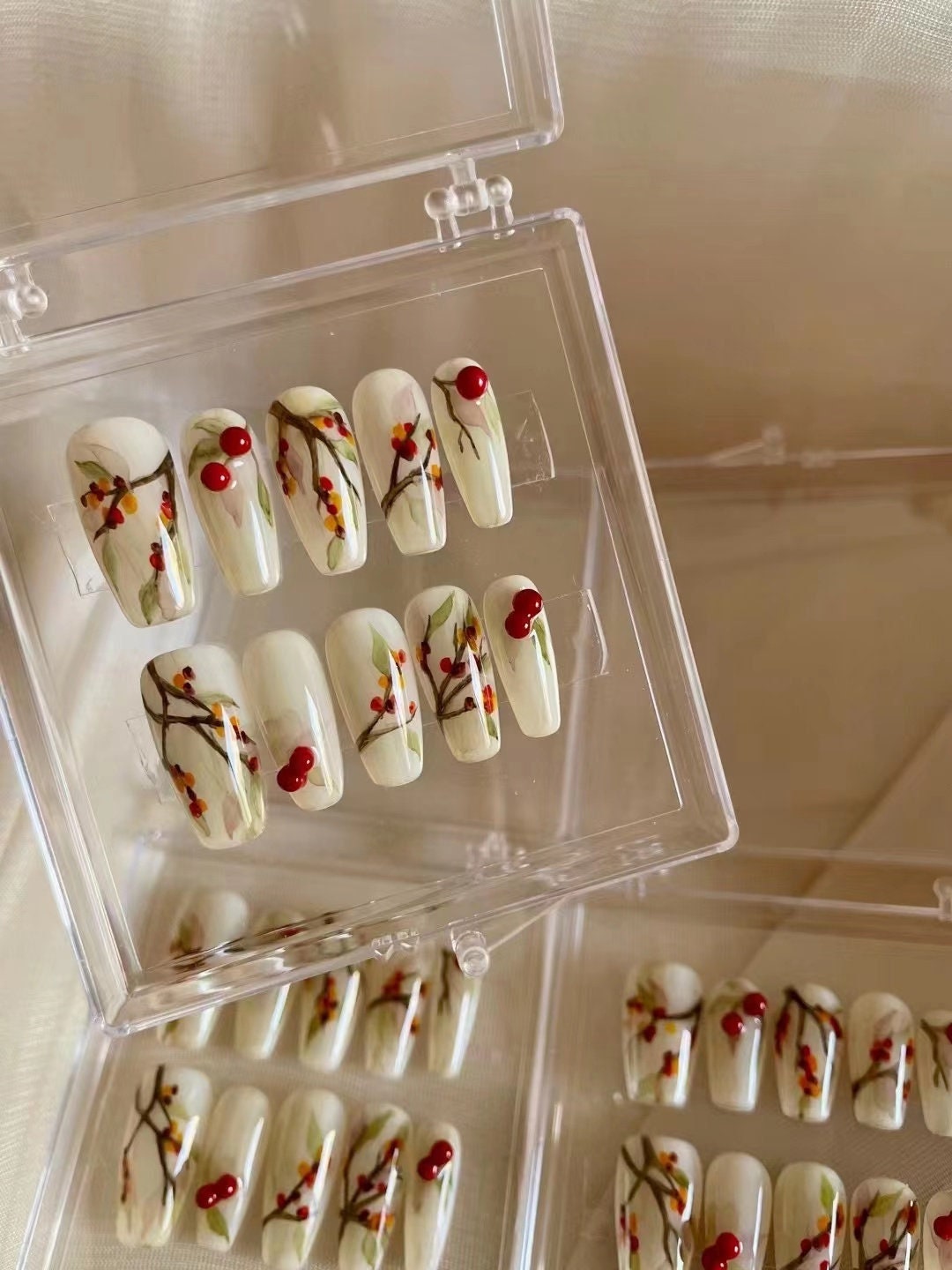 Hawthorn Lovewhite Handpainted Hawthorn Lovely Simple Press on Nails