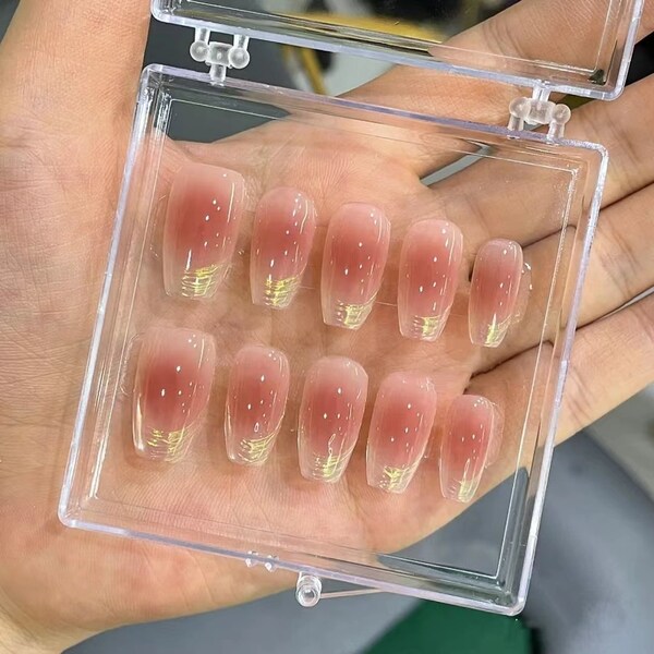 Sunset Pink - Pink Dye Nails Golden French Style Nails Fairy Shiny Fake Nails Classic Elegant short square press on nials-Dorisnail