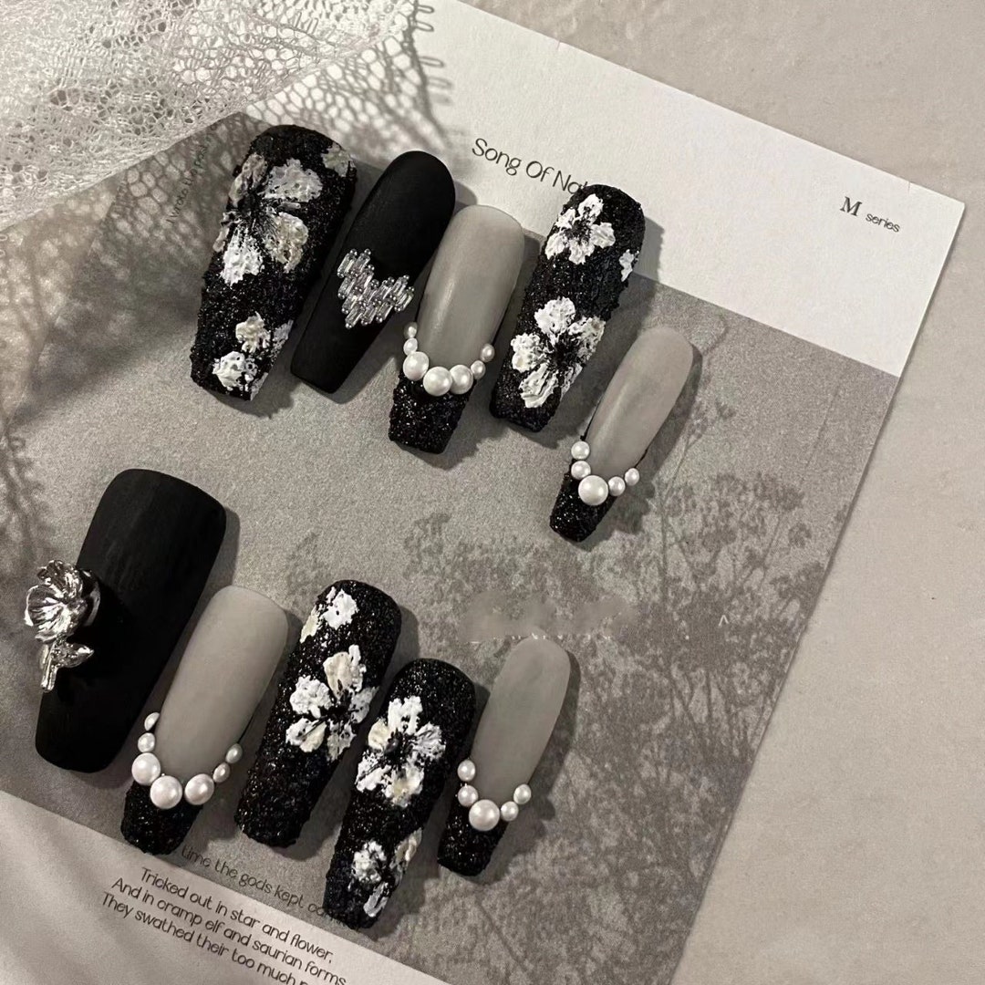 Classic Black & White Pearl Elegant Nail French Style Flower - Etsy