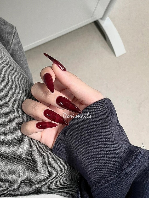 Sanguineous Song blood Red Clear Gel Minimalist Style Handmade