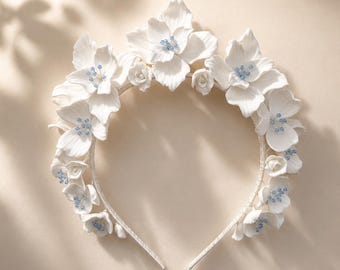 White Flower Crown Bridal Headpiece, Clay Flower Tiara, Wedding Halo Crown, Floral Bridal Headband, Romantic Wedding Hair Accessory