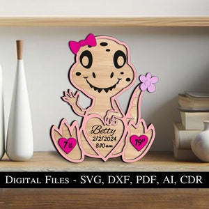 Dino Baby Announcement Board Regalo per neonato Nascita SVG Laser Sign Incredibile Ragazzo Ragazza Animale Cuore Carta Download immediato Glowforge Informazioni sulla nascita