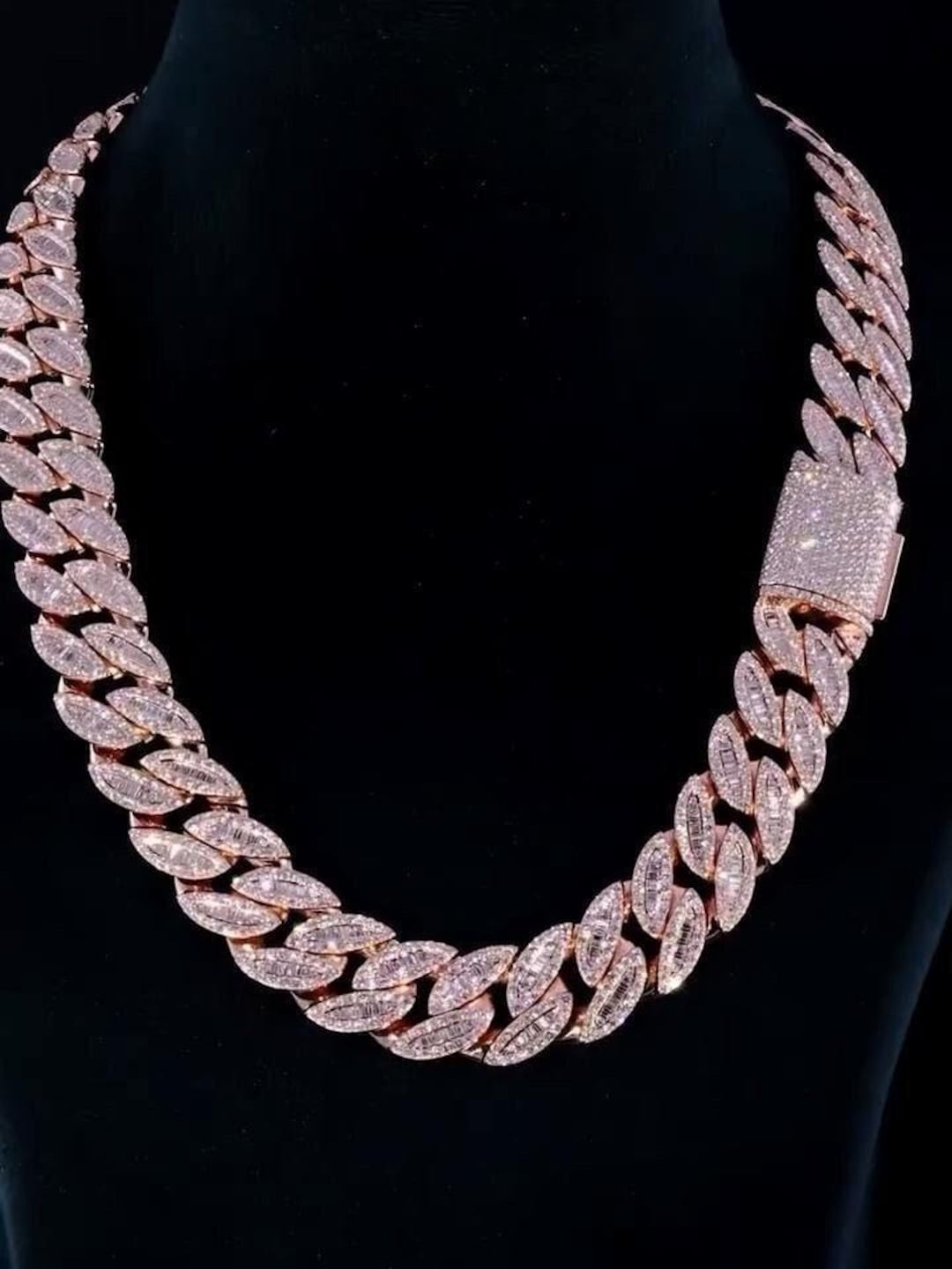 18mm Moissanite Cuban Link Chain – Iced Out Necklace With Baguette