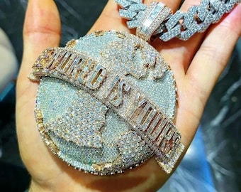 Die Welt gehört dir Iced Out Hip Hop Anhänger | Chunky Moissanit Anhänger | 925er Silber/10K Gold | Handgemachter Moissanit Schmuck