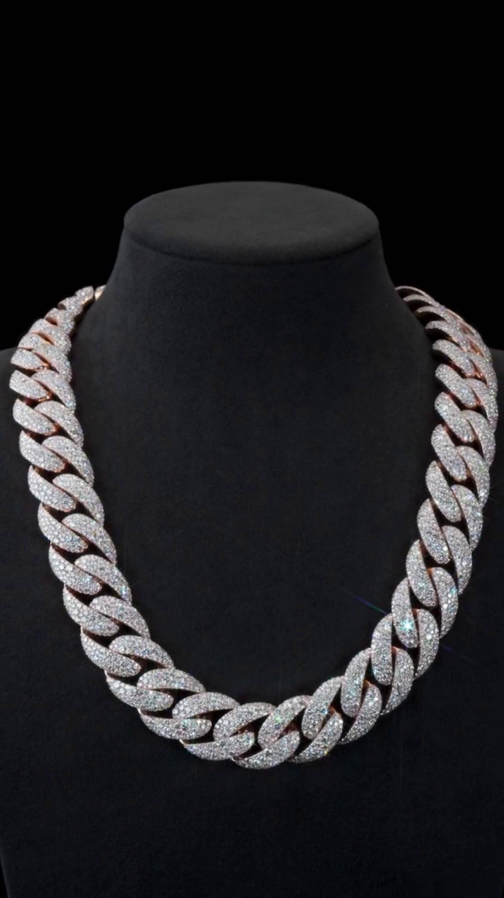 22mm Mosaic Set Miami Cuban Link Chain | VVS1 Moissanite Diamonds