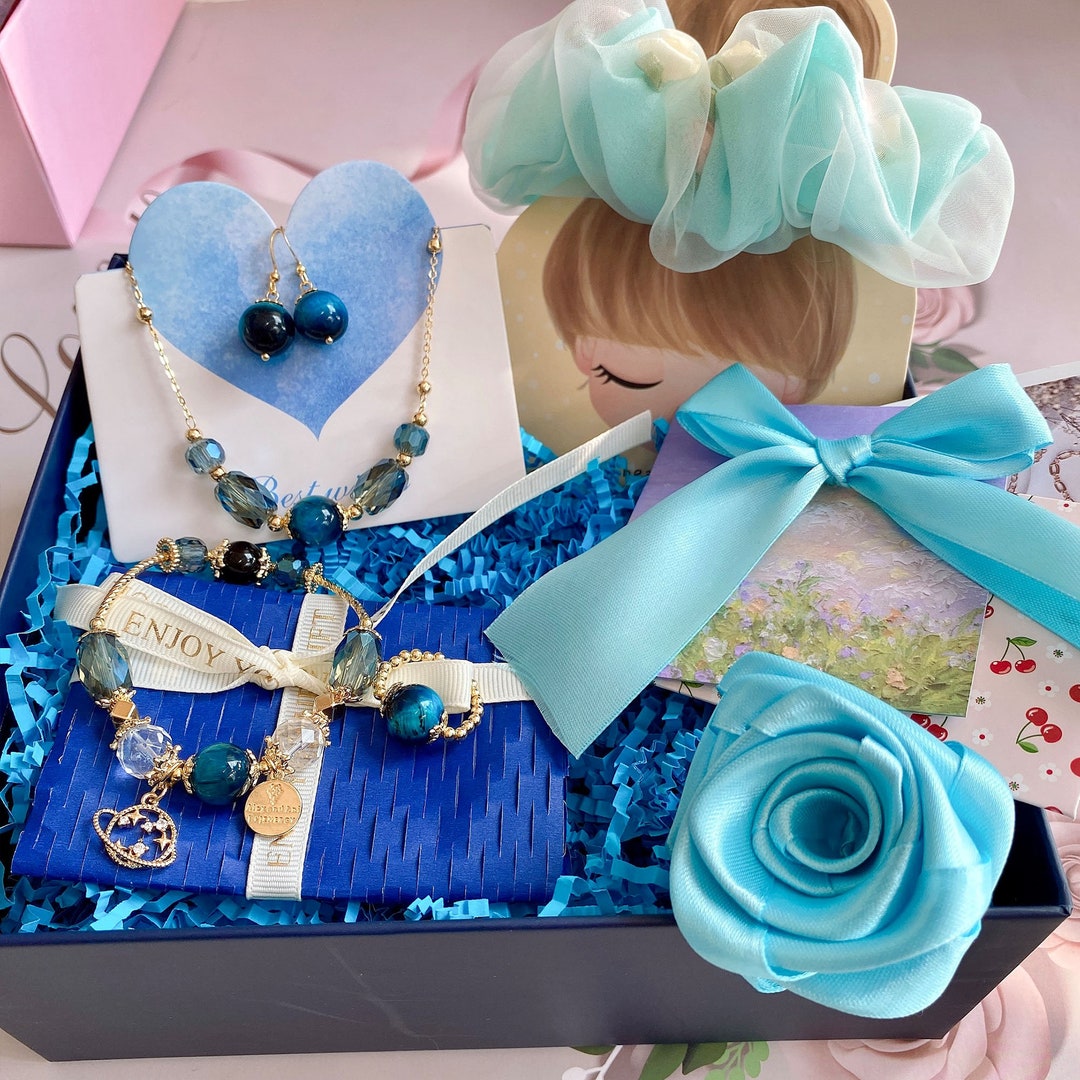 Personalized Jewelry Gift Box Set Gift For Her On Etsy personalized-jewelry-gift-box-set-gift-for-her-on-etsy