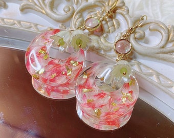 Bell dry flower earrings