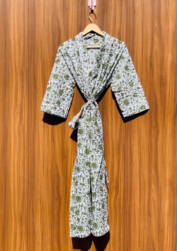 green floral kimono dress Robe: Botanical Print Summer 25F2