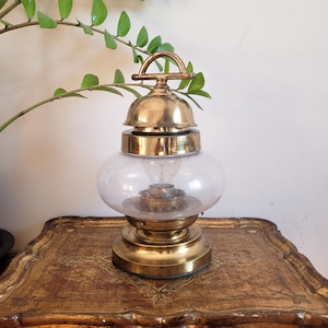 Vintage Lampe alte Metall Tischlampe Bubble Glas Lampe Messing Lampe italienisches Design italienische Wohnkultur Nachttischlampe
