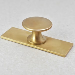 Unlacquered Brass Knob + Backplate / Solid Brass Unlacquered Hardware Vintage Knobs and Pulls Antique Brass Handle Unique Knobs