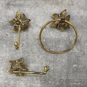 Set of Brass Antique Butterfly Towel Ring / Made of Solid Brass & Handcrafted / Luxury Bathroom Accessories / Perfect Gift / Heavy Duty