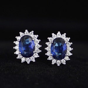 Sterling Silver Classic Cluster Blue Sapphire Colour CZ Stud Earrings Jewellery