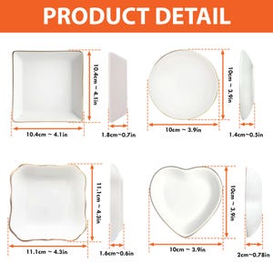 Pu&ograve; includere: Immagine di quattro piatti in ceramica bianca con bordi dorati. I piatti sono quadrati, rotondi e a forma di cuore, con dimensioni in centimetri. Il testo "PRODUCT DETAIL" &egrave; in alto.