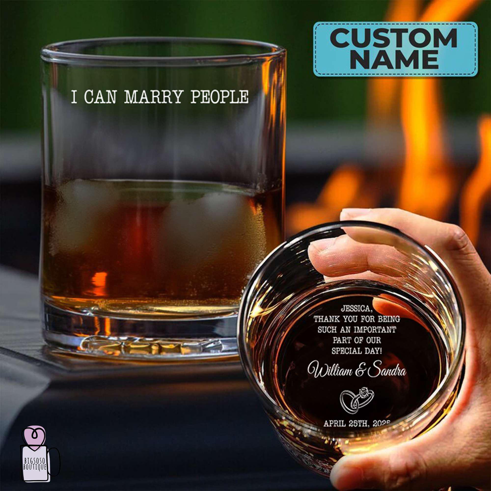 Maid Of Honor Whiskey Glass, Gift From Bride, MOH Glass, Sister Wedding Gift, Wedding Bridal Party Gifts, Best Friend Wedding Party Gift.