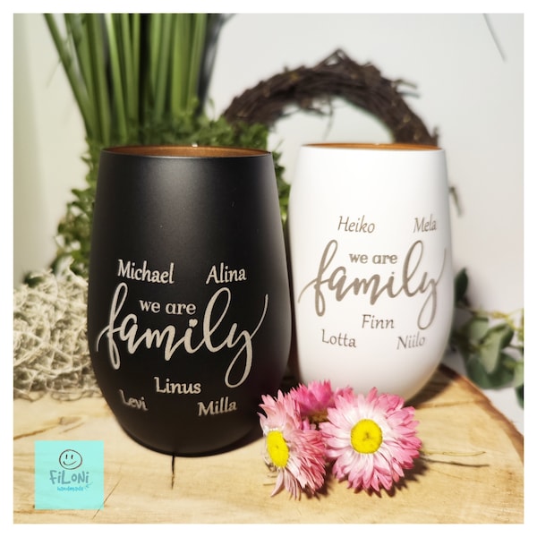 personalisiertes Windlicht mit Wunschnamen und Schriftzug "we are family"/ personalisiertes Geschenk / Familie