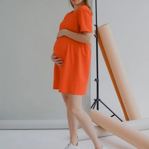 Light maternity dress with free silhouette