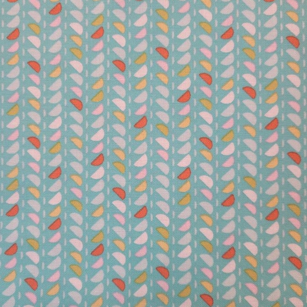 Moda | Fine and Sunny | Bubble gum | shapes | 100% Cotton | Dressmaking | Quilting | Crafting | Green