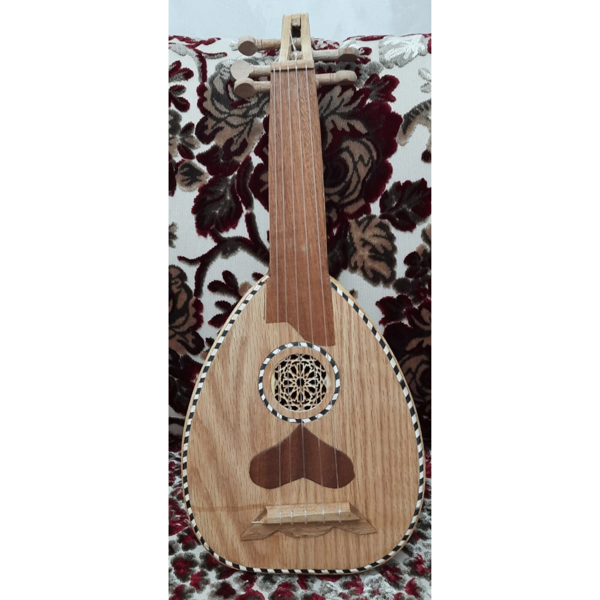 Renaissance Lute for sale 86 ads for used Renaissance Lutes