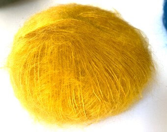 NEW VINTAGE 4  Skeins Cornak Bouclette France Wool & Mohair Yarn 40 g Melon 