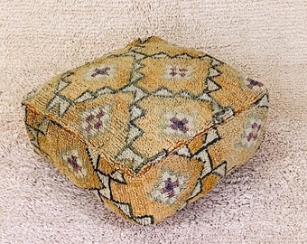 Marokkanisches Bodenkissen, quadratischer Pouf fürs Kinderzimmer, Handgemachter marokkanischer Pouf, Beni Ourain Bodenkissen, Kilim Poufs