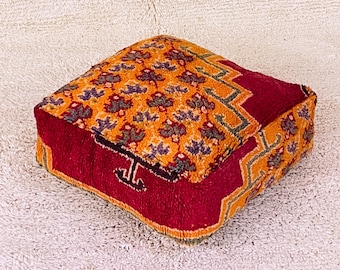 kilim pouf Multi Color Amazing Morocco.vintage moroccan kilm pouf .Beni ouarin square pouf .outdoor kilm pouf.Yoga meditation.