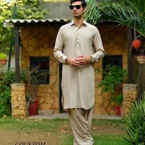 Beige Cotton Kameez Shalwar: Indian Pakistani Men&#39;s Suit
