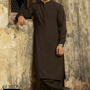 Men&#39;s Brown Cotton Shalwar Kameez: Pakistani Suit Set