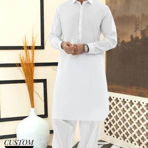 Handmade Cotton Men&#39;s Kurta Set: Indian Wedding Wear