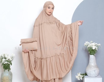 Rayon Mukena Prayer Set: Ruffle Trim Islamic Prayer Dress