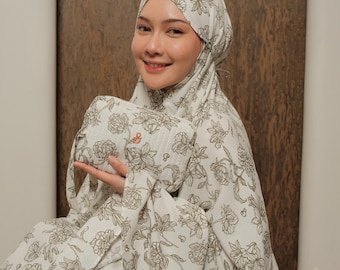 Conjunto de oración Bastohana, material de rayón frío, y bolso.