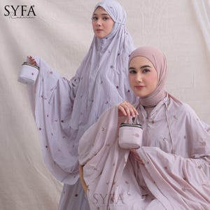 Bestickt Reise Mukena: Weiches koreanisches Fallschirm Gebetskleid & Tasche