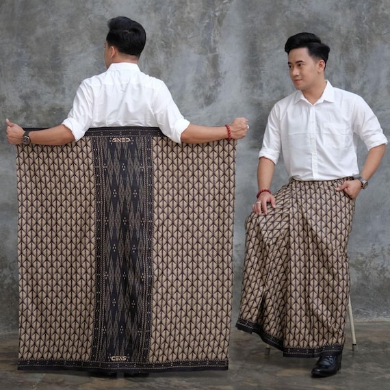 Printed Viscose Rayon Sarong: Beach Wrap for Men