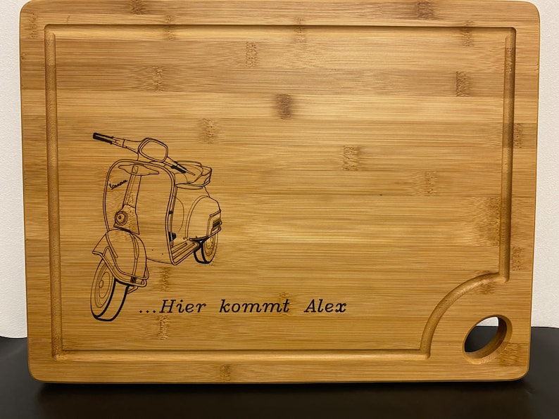 Vespa Schneidebrett Customized Bild 1