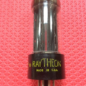 Raytheon 5AU4 Vacuum Tube Valve Rectifier Black Plate