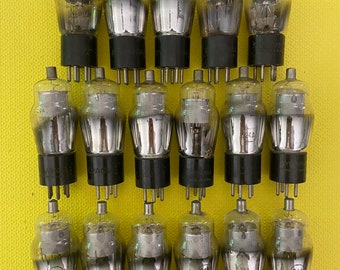 17 Sylvania 24 / 24A Vacuum Tubes Valves Untested Great Flashing Lot Of Seventeen