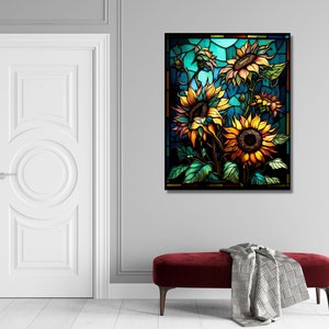 Puede incluir: Una obra de arte de vitrales con un grupo de girasoles con p&eacute;talos amarillos y centros marrones. Los girasoles est&aacute;n colocados sobre un fondo azul y verde con un marco negro.