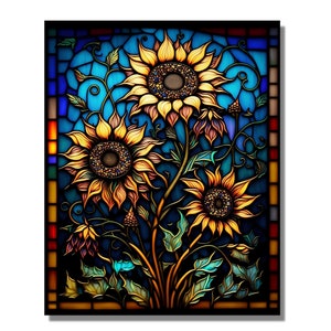 Puede incluir: Un dise&ntilde;o de vitral con tres girasoles con p&eacute;talos amarillos y centros marrones. Los girasoles est&aacute;n rodeados de hojas verdes y enredaderas sobre un fondo azul.