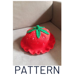 Bob à motif fraise NOUVEAU MODÈLE Chapeau fait main au crochet avec fruits mignons image 1