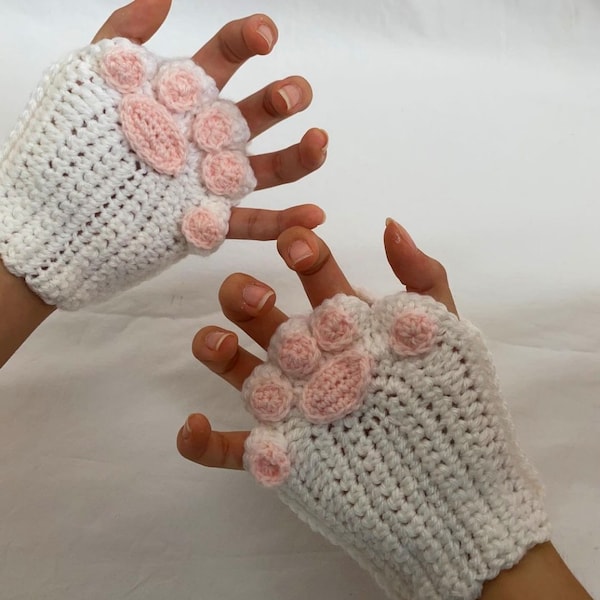 Paw shaped gloves | Cat hand